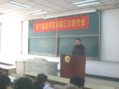 党委书记孙世民作2010年成人动漫
党风廉政建设工作总结